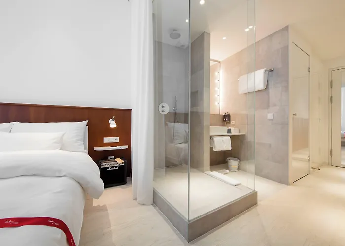 Ruby Marie By Ihg 4*