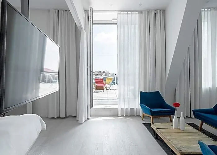 Ruby Marie By Ihg 4*