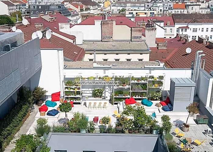Hotel Ruby Marie By Ihg 4*